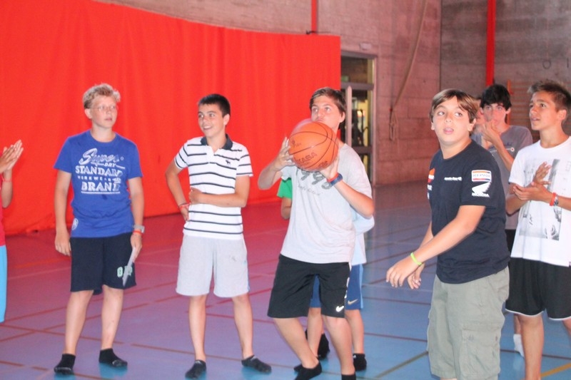Village Camps International Summer Camp Leysin, Switzerland 2026-08-15 https://www.villagecamps.com/journals_admin/images/701-23-sports (128).jpg